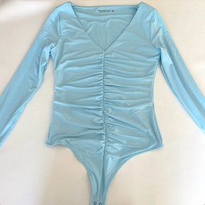 Abercrombie & Fitch Long sleeve blue shirt NWT Medium